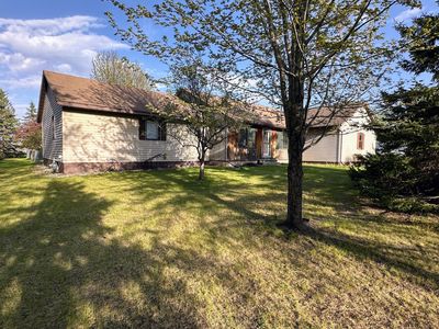 608 Pinetree Dr