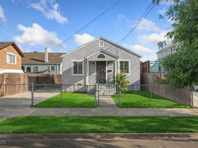 18 W Jefferson St