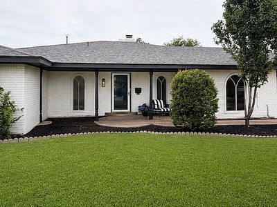 1004 Sherwood Rd