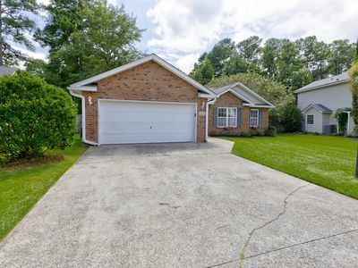 1011 Cobblestone Blvd