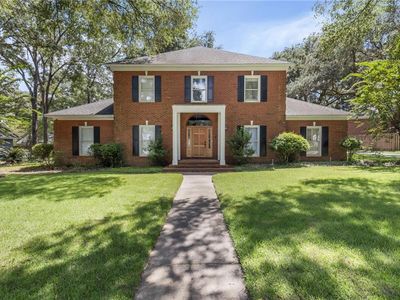 7023 Charleston Oaks Dr N