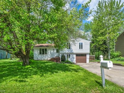Property at 3717 Sea Ray Cv, Aurora, OH