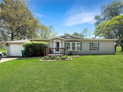 Property at 1005 E Alabama Ave, Casey, IL