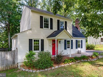 13 Cherry Laurel Dr