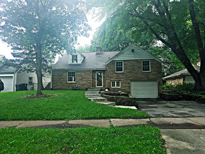 454 N Commonwealth Ave