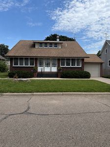 Property at 18 3rd Ave SE, Le Mars, IA