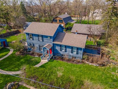 27W150 James Ave