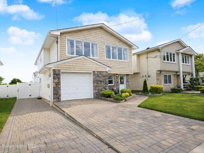 142 Merrill Ave