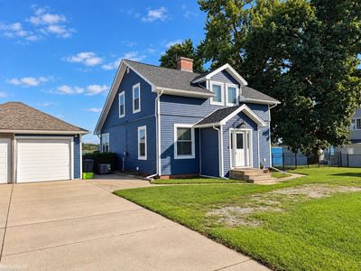 207 Gratiot Blvd