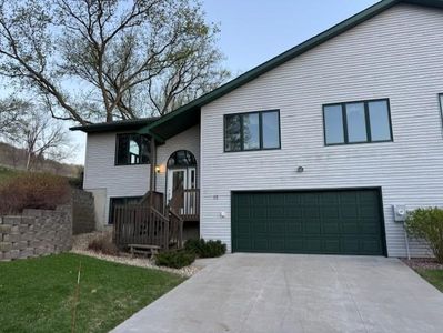 73 Rivers Ln