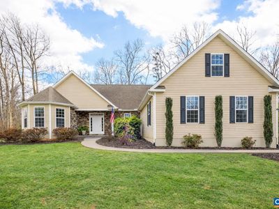 612 London Ct
