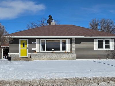 Property at 1406 11th St, International Falls, MN