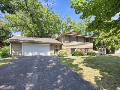 Property at 2370 Pleasant View Dr, New Brighton, MN