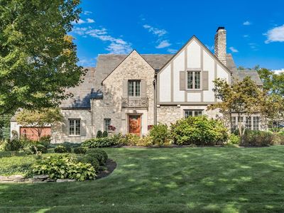 1980 Upper Chelsea Rd