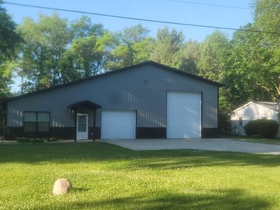 25592 Lake Dr