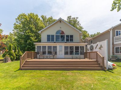 11818 Algonquin Dr