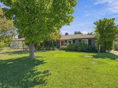 3586 Mountain View Ave