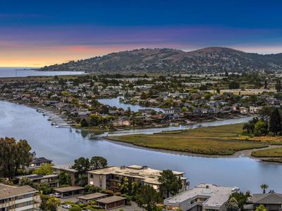 745 Via Casitas Avenue