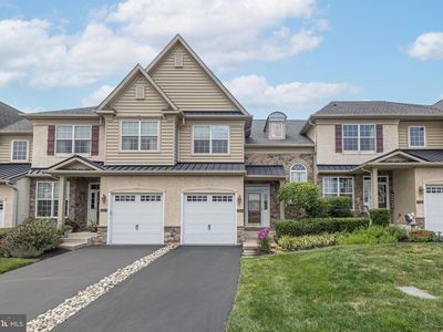 2394 Rosemont Ter