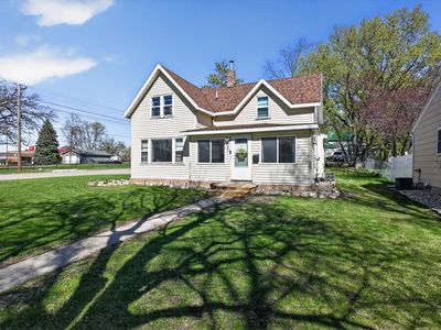 403 Lake St