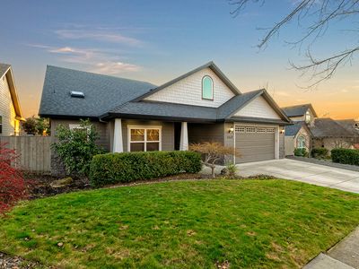 3864 Crystal Springs Dr