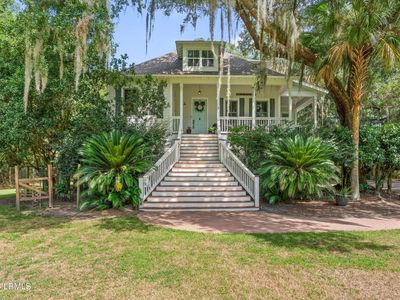 80 Jasmine Hall