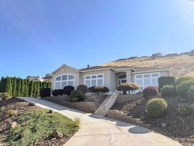 231 Meadowridge Loop