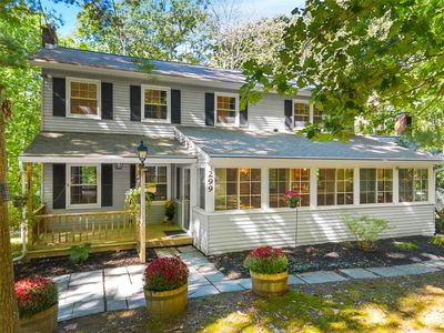 299 Burts Rd