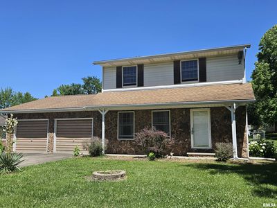 Property at 1210 Whisperway St, Benton, IL