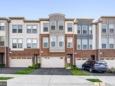 42385 Dogwood Glen Sq
