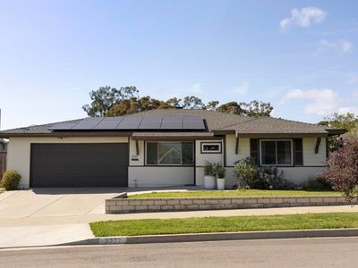 2222 Crestline Dr