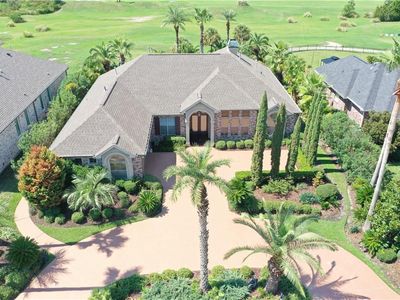 257 E Augusta Ln