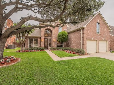 3240 Paddock Cir