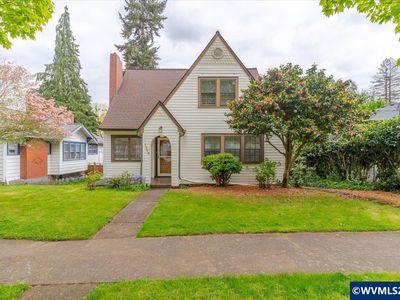 1860 High St SE