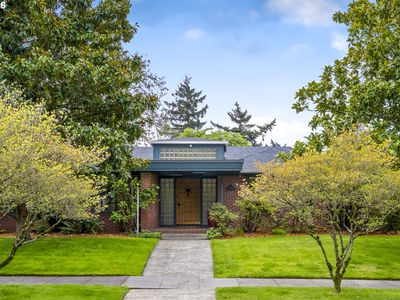 3140 NE Alameda St