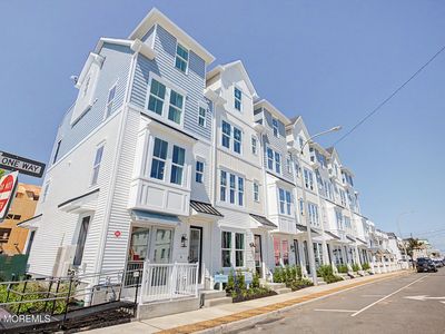 100 Ocean Boulevard #20