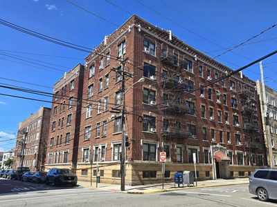 301 79th St APT D4