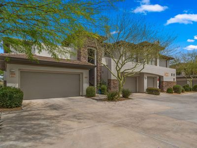 33550 N DOVE LAKES Drive #2010