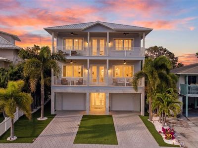 3313 W Maritana Dr