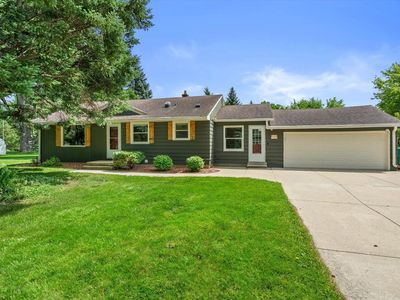 N64W14161 Lincoln LANE