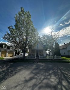 Property at 215 S Pearl St, Pendleton, IN