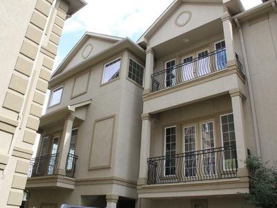 Property at 1324 Birdsall St, Houston, TX