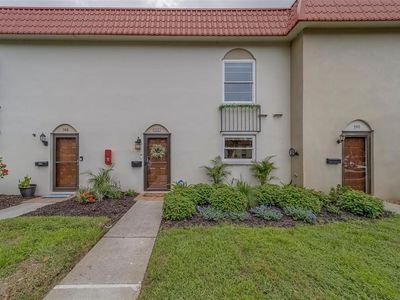2700 BAYSHORE BOULEVARD #588