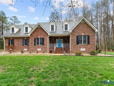 2604 Maple Grove Ln W