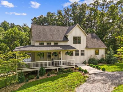 614 Adams Rd