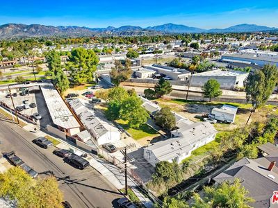 12215 San Fernando Rd