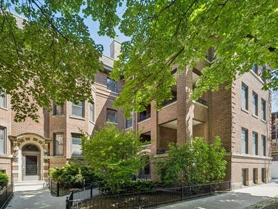 916 W Schubert Ave #3