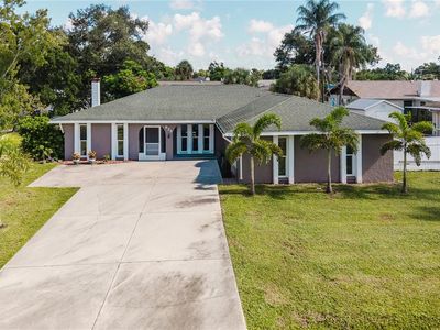 625 E BAFFIN DRIVE