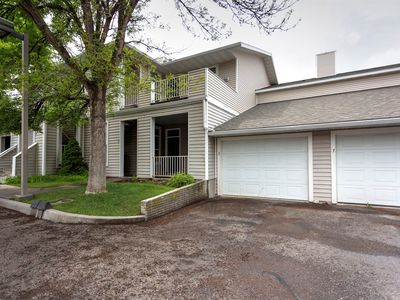 5104 Village View Way APT 3