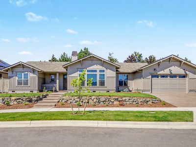 4019 Sunleaf Ave
